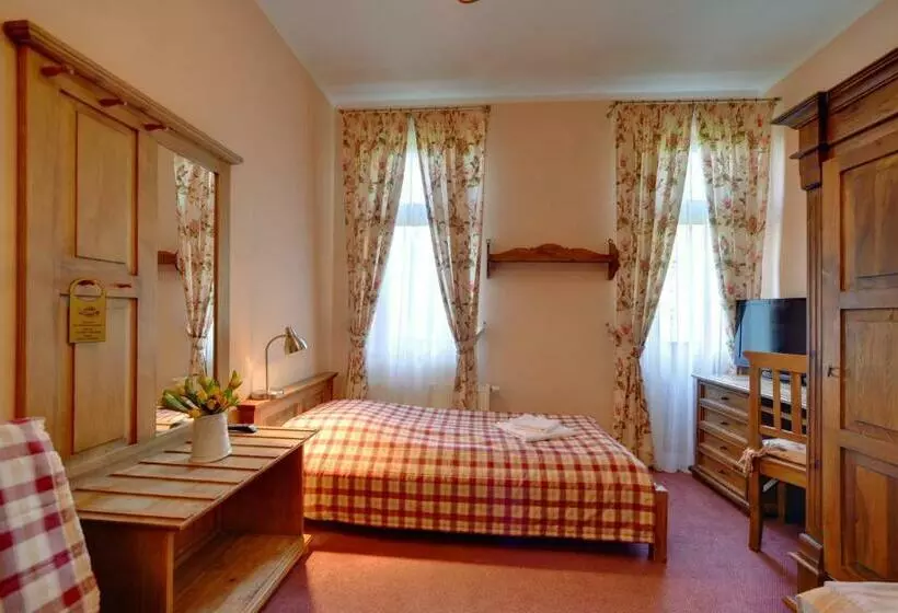 Hotelli Magnes