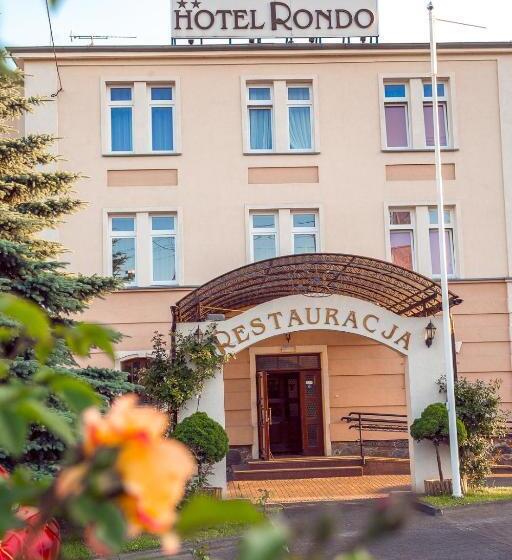 ホテル Restauracja Rondo