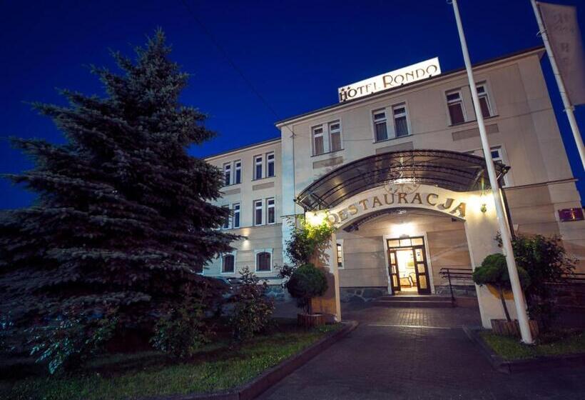 ホテル Restauracja Rondo
