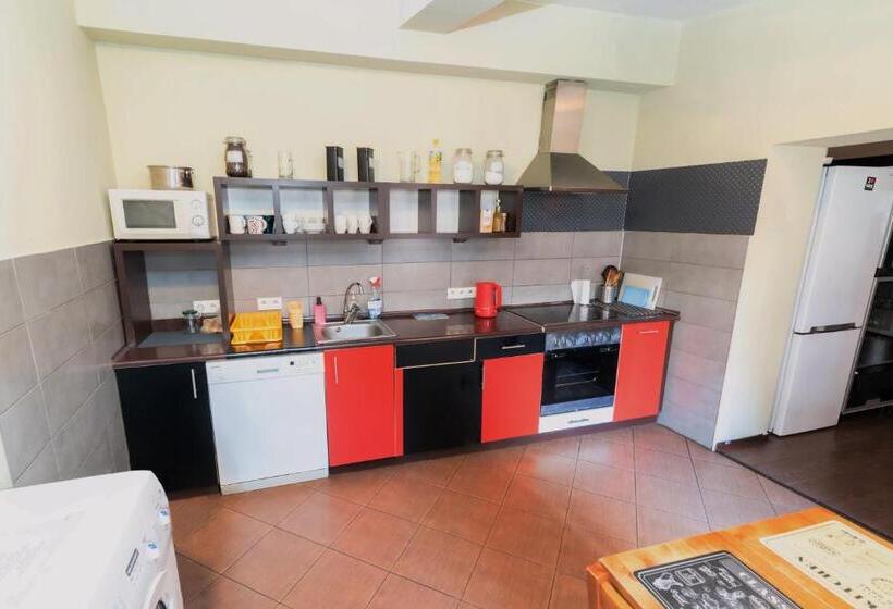 Jopi Hostel Katowice Centrum