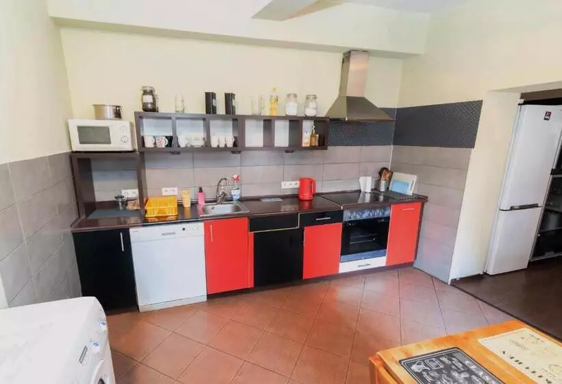 Jopi Hostel Katowice Centrum