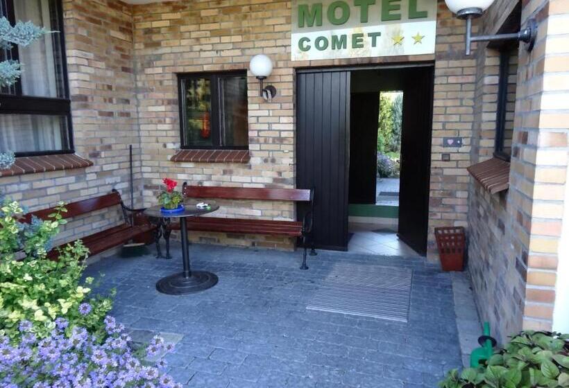 Motel Comet