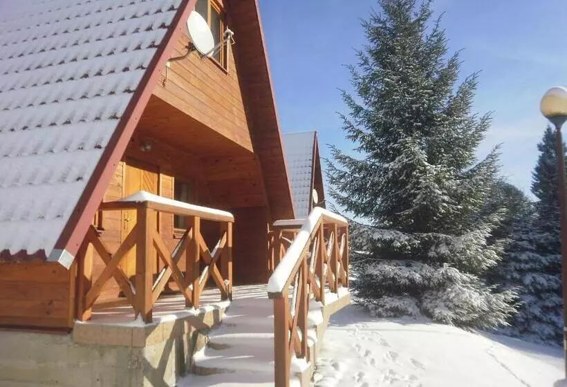 استراحتگاه Domki Bieszczady Siedlisko Harenda