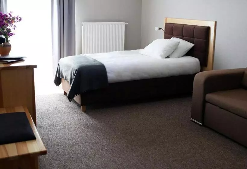 Retkeilymaja Zajazd Gołębiowski