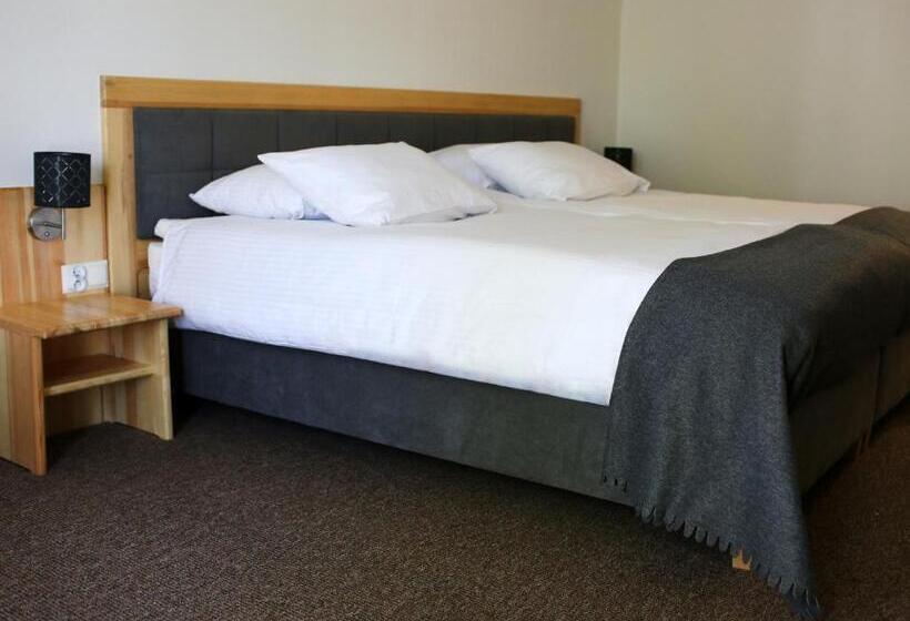 הוסטל Zajazd Gołębiowski