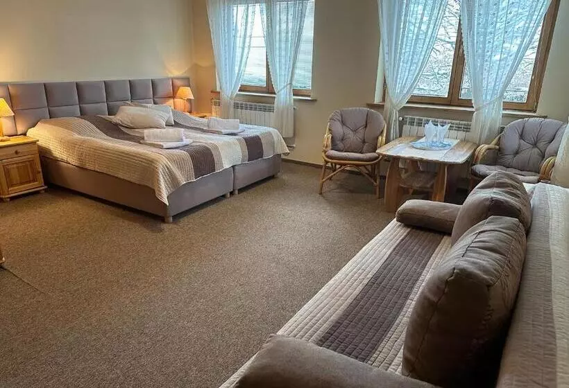 Aamiaismajoitus (B&B) Apartamenty Matuska