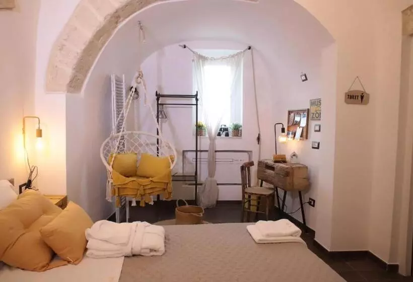 تختخواب و صبحانه Camilla Luxury Suite