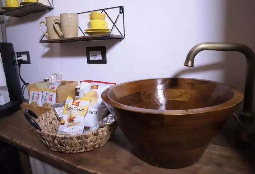 تختخواب و صبحانه Camilla Luxury Suite