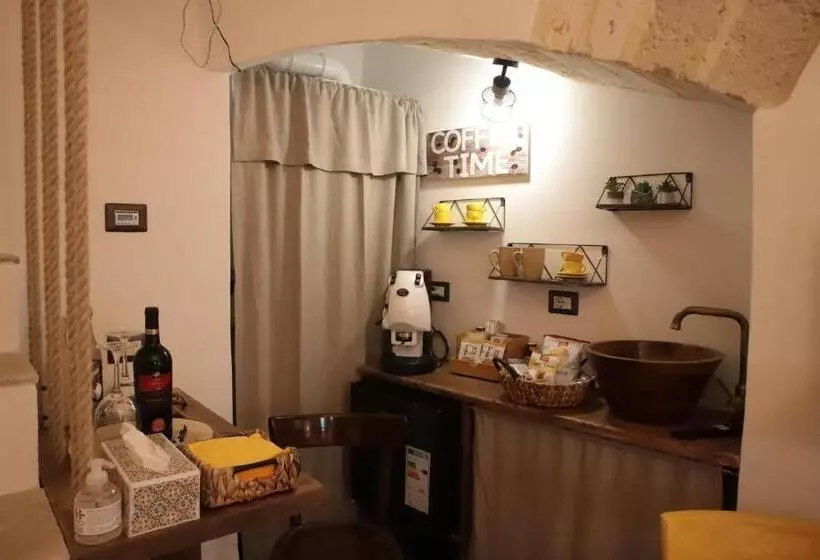 تختخواب و صبحانه Camilla Luxury Suite