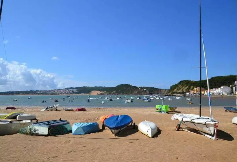 Aamiaismajoitus (B&B) Casas Cerejas