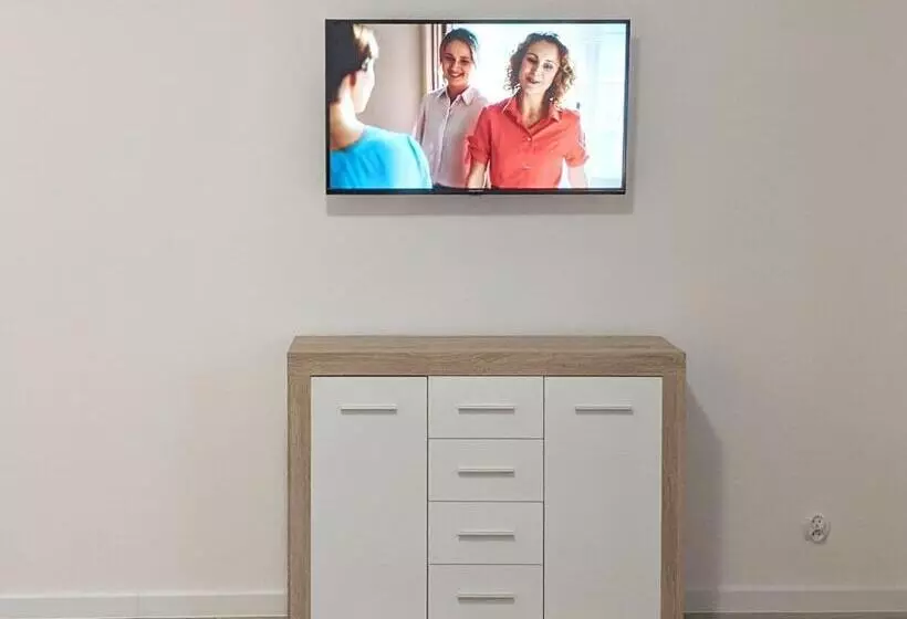 H2u Lux Hostel Dla Ciebie