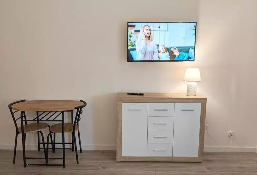 H2u Lux Hostel Dla Ciebie