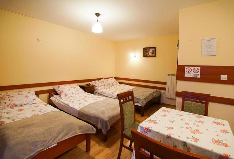 فندق Agroturystyka źródełko