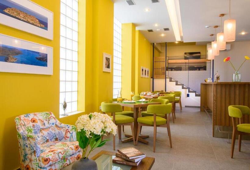 酒店 Elounda Colour Apartments