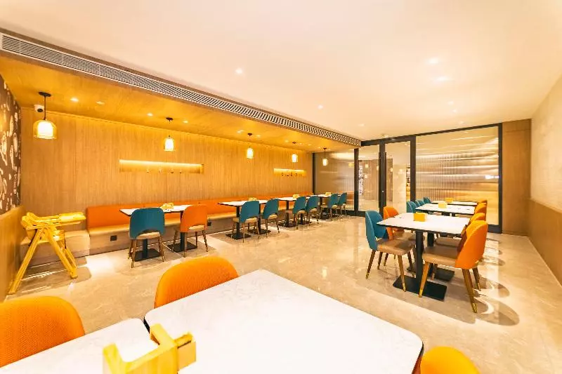 Hanting Hotel Qingdao Badaguan Taipingjiao Park Metro Station