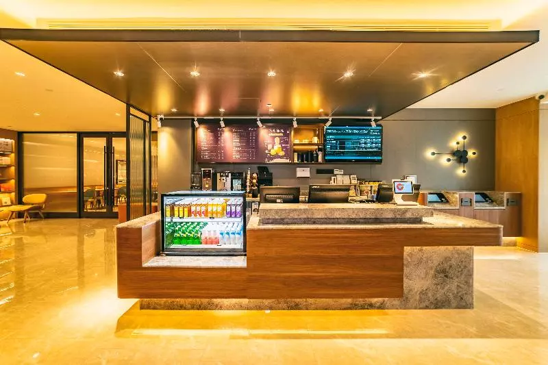 Hanting Hotel Qingdao Badaguan Taipingjiao Park Metro Station