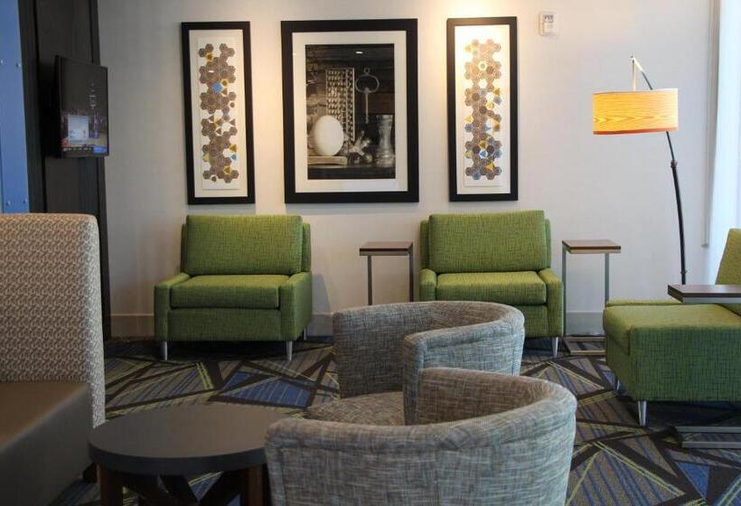 فندق Holiday Inn Express & Suites   Phoenix   Airport North, An Ihg