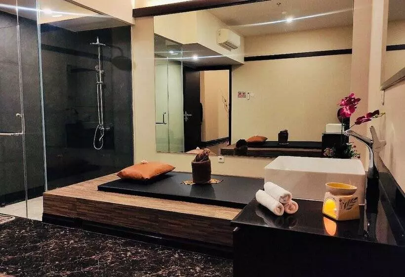 Hotelli @hom Premiere By Horison Abepura