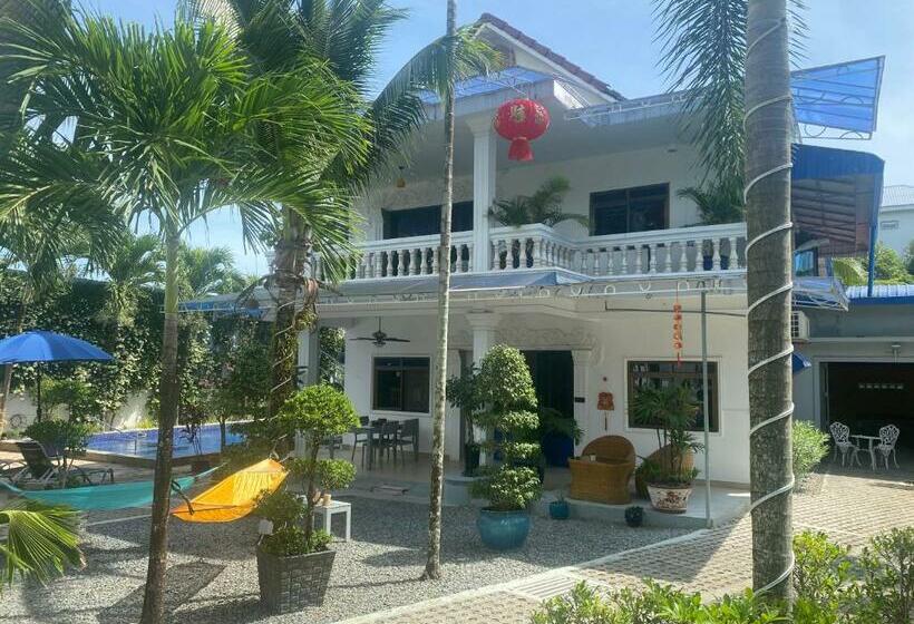 Schronisko Villa Blue Lagoon