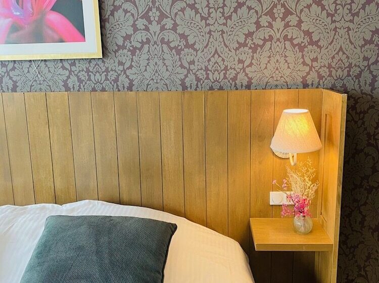 تختخواب و صبحانه Villa La Dune