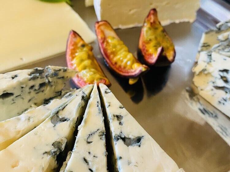 تختخواب و صبحانه Villa La Dune