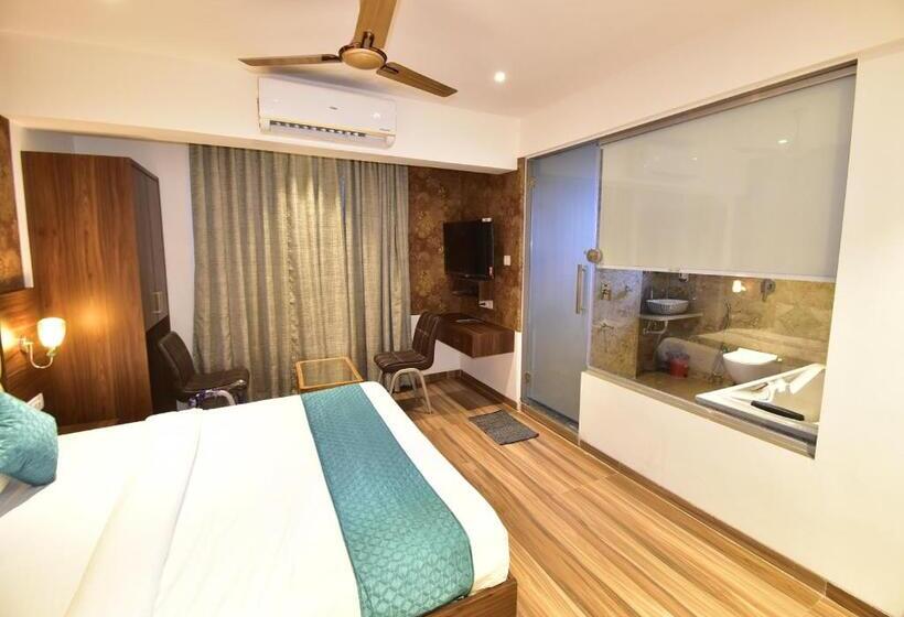 فندق Candor Amigo Airoli Mind Space