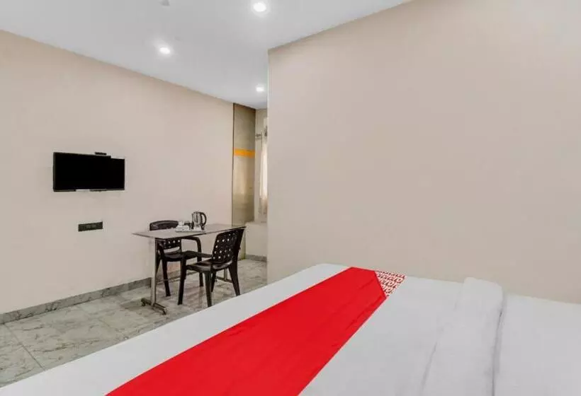 ホテル Oyo Flagship 80837  Rudraksh Inn