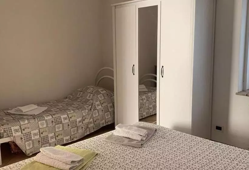 پانسیون Alla Stazione