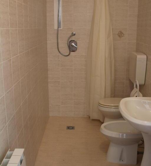 פנסיון Alla Stazione