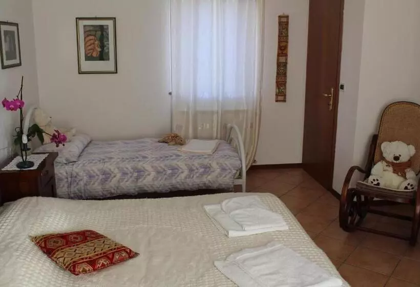 پانسیون Alla Stazione