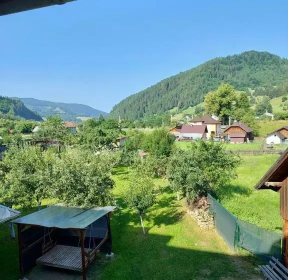 Majatalo Casa Sandu Sadova