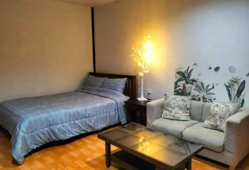 ペンション Light Worker Guest House