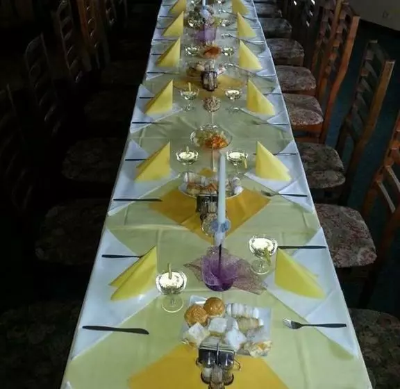 Majatalo Penzion Valeš