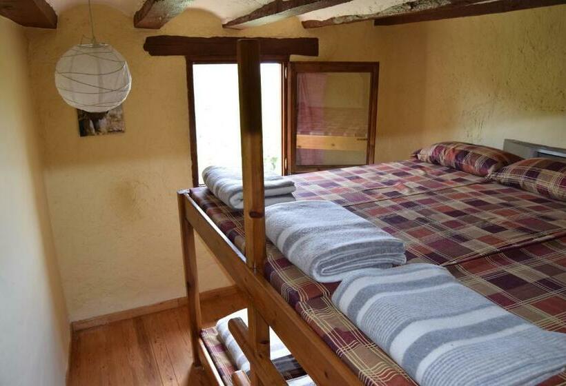 旅馆 Refugi De Cortiuda