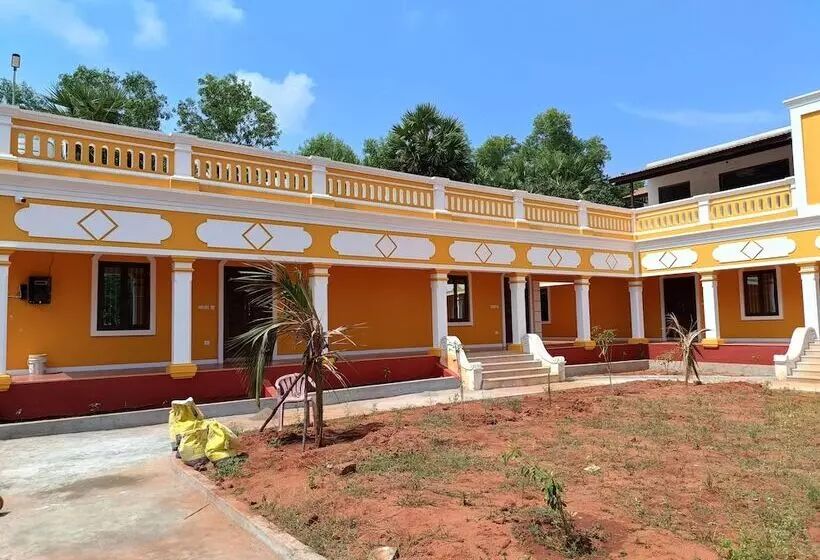 Auro Sunrise Resort Auroville