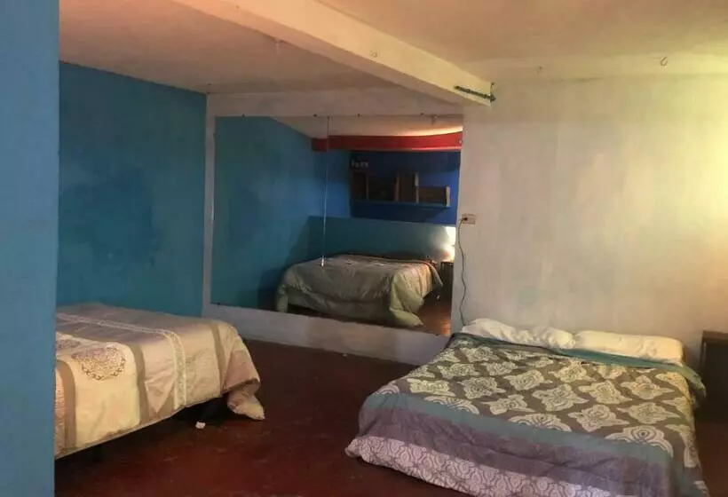 تختخواب و صبحانه Tu Casa En San Pedro