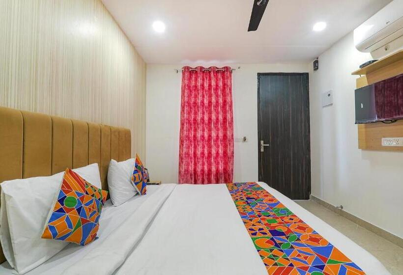 Fabhotel The Comfort