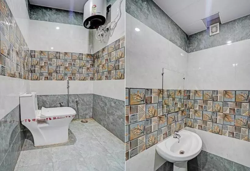 ホテル O Maharoopa Palace