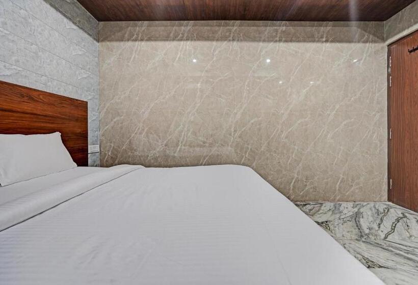 هتل O Maharoopa Palace