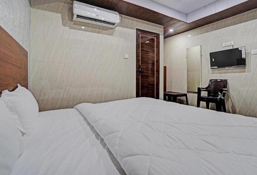 هتل O Maharoopa Palace