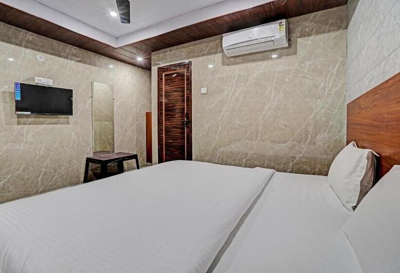 هتل O Maharoopa Palace