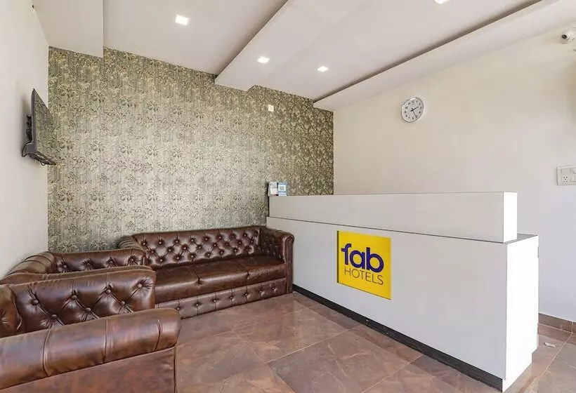 Fabhotel The Comfort