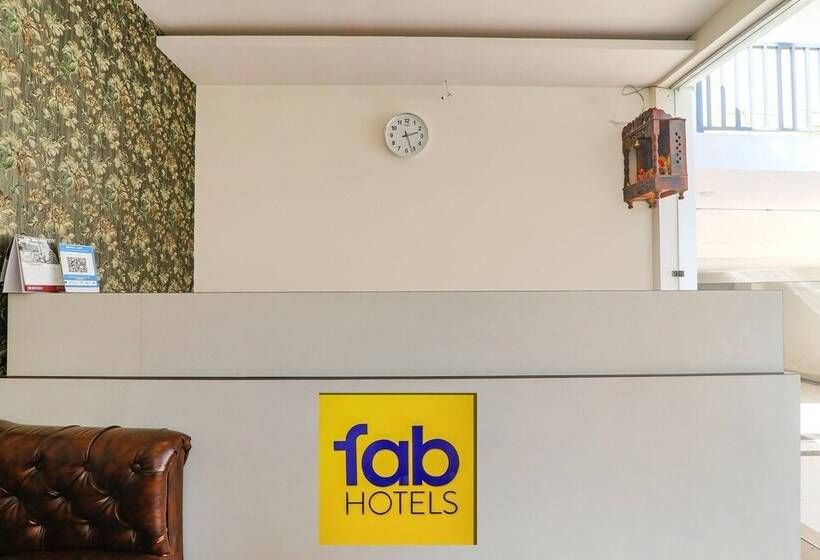 Fabhotel The Comfort