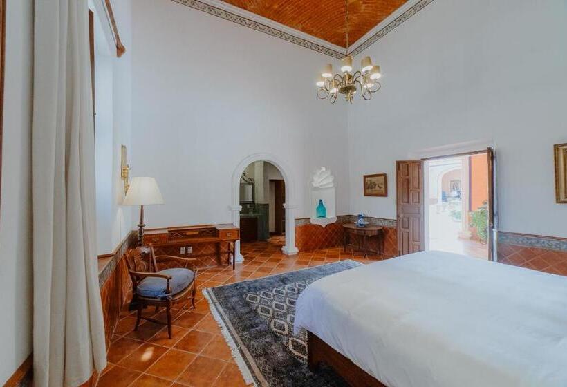 هتل Hacienda La Cieneguita