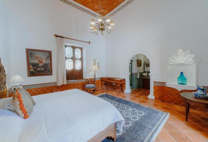 هتل Hacienda La Cieneguita