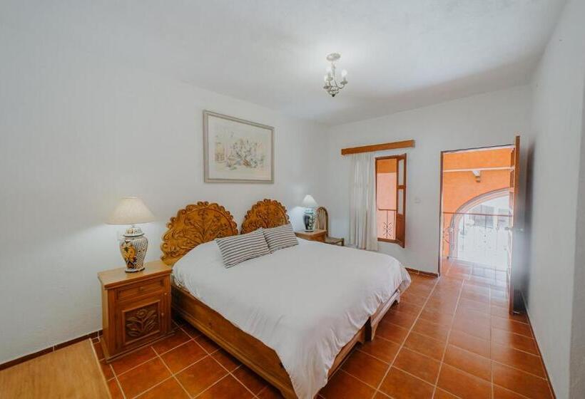 هتل Hacienda La Cieneguita