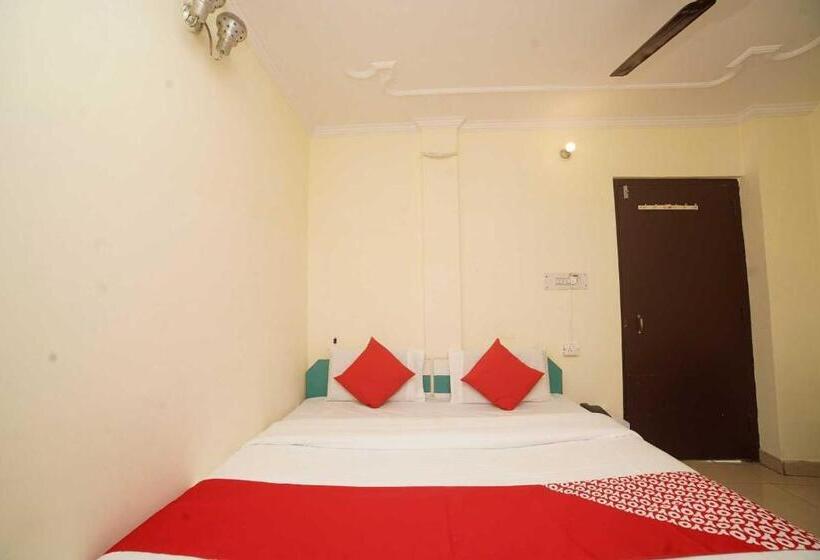 Hotel Oyo Flagship 80754  Silver Point