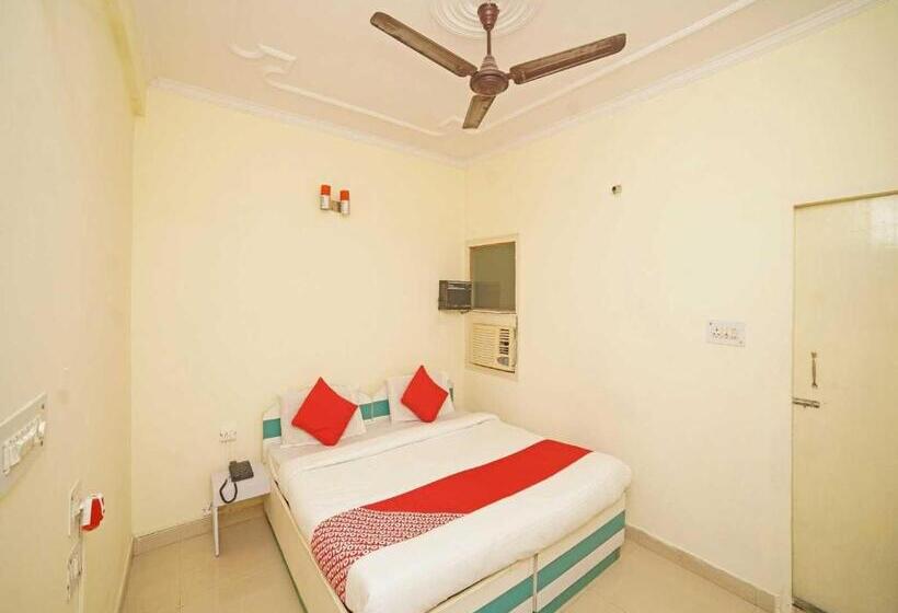 Hotel Oyo Flagship 80754  Silver Point