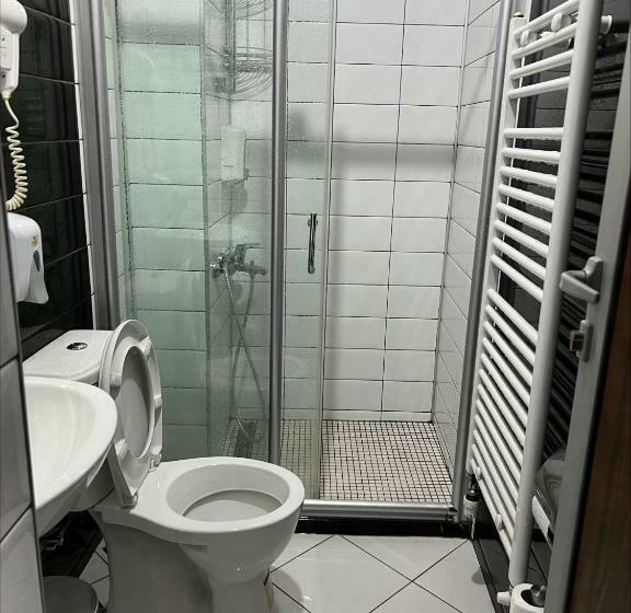 پانسیون Deni Apartments