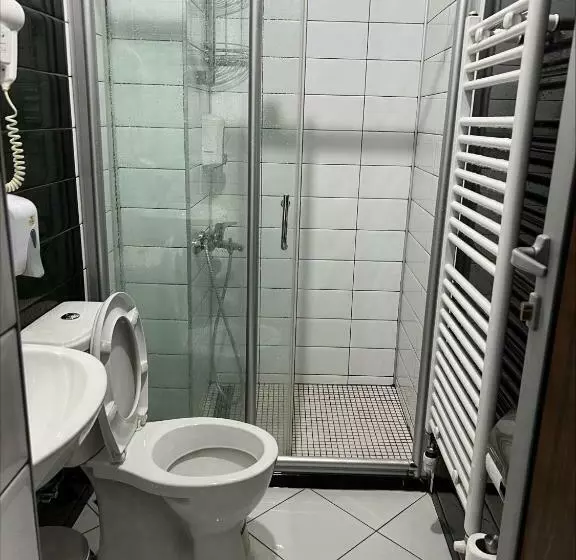 پانسیون Deni Apartments